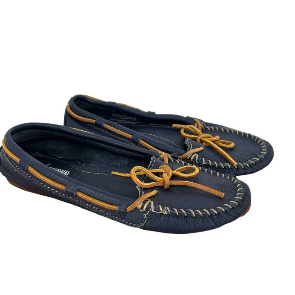 Minnetonka Women's Boat Mocs Flats Navy Blue Moccasin Leather Shoes Size 6